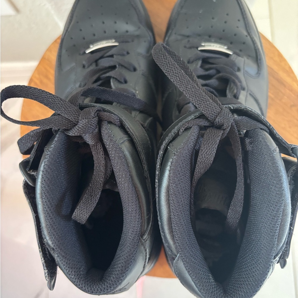 Nike air force 1 Black High-Top Leather Sneakers with Ankle Strap - Picture 8 of 11
